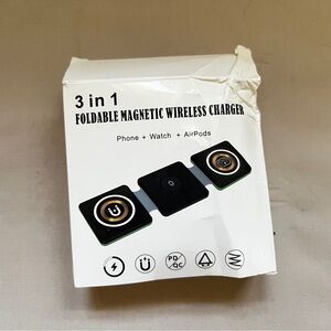 3-in-1 Foldable Magnetic Wireless Charger - Black